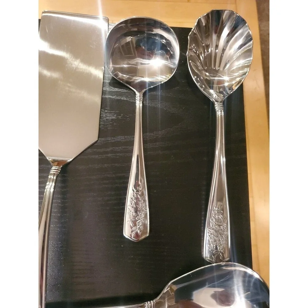 Reed & Barton Stainless Serving Set NEW. 10 Pieces.